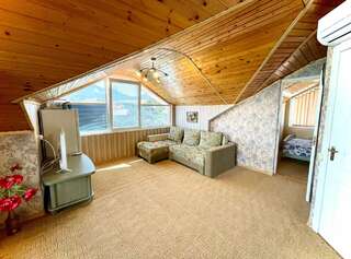 Отель Ёлки Коктебель Пентхаус с балконом-10