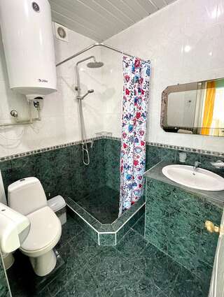 Отель Ёлки Коктебель Люкс с балконом-3